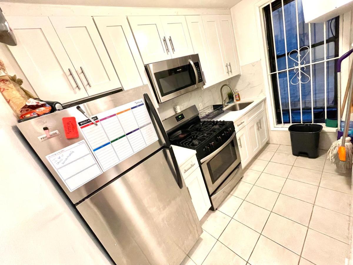 Appartamento 2 Bedrooms 1 Stop From Manhattan - Free Parking And First Floor ! New York